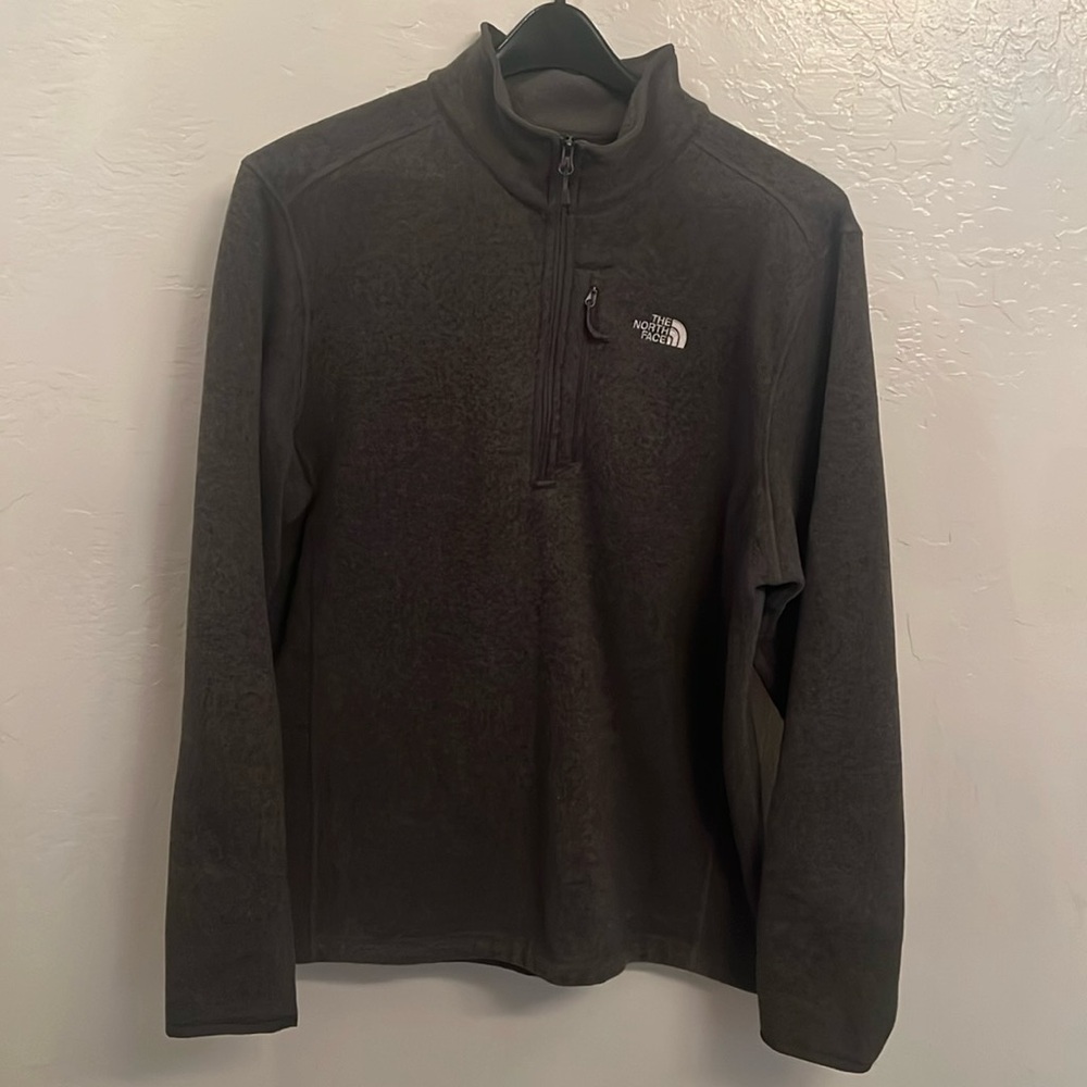 NWOT The North Face sweater